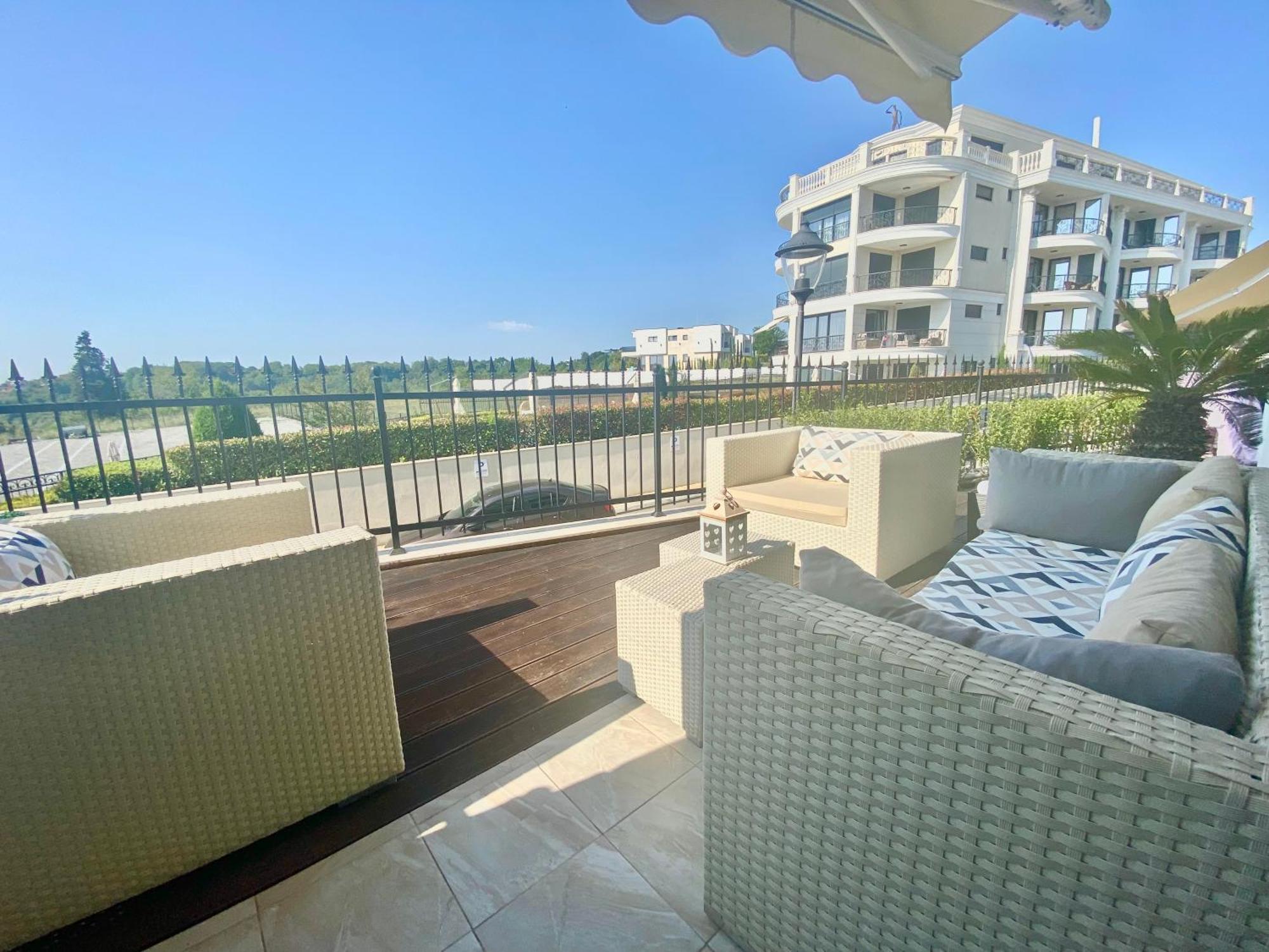 צ'רנומורץ Apartments In Complex Panorama מראה חיצוני תמונה